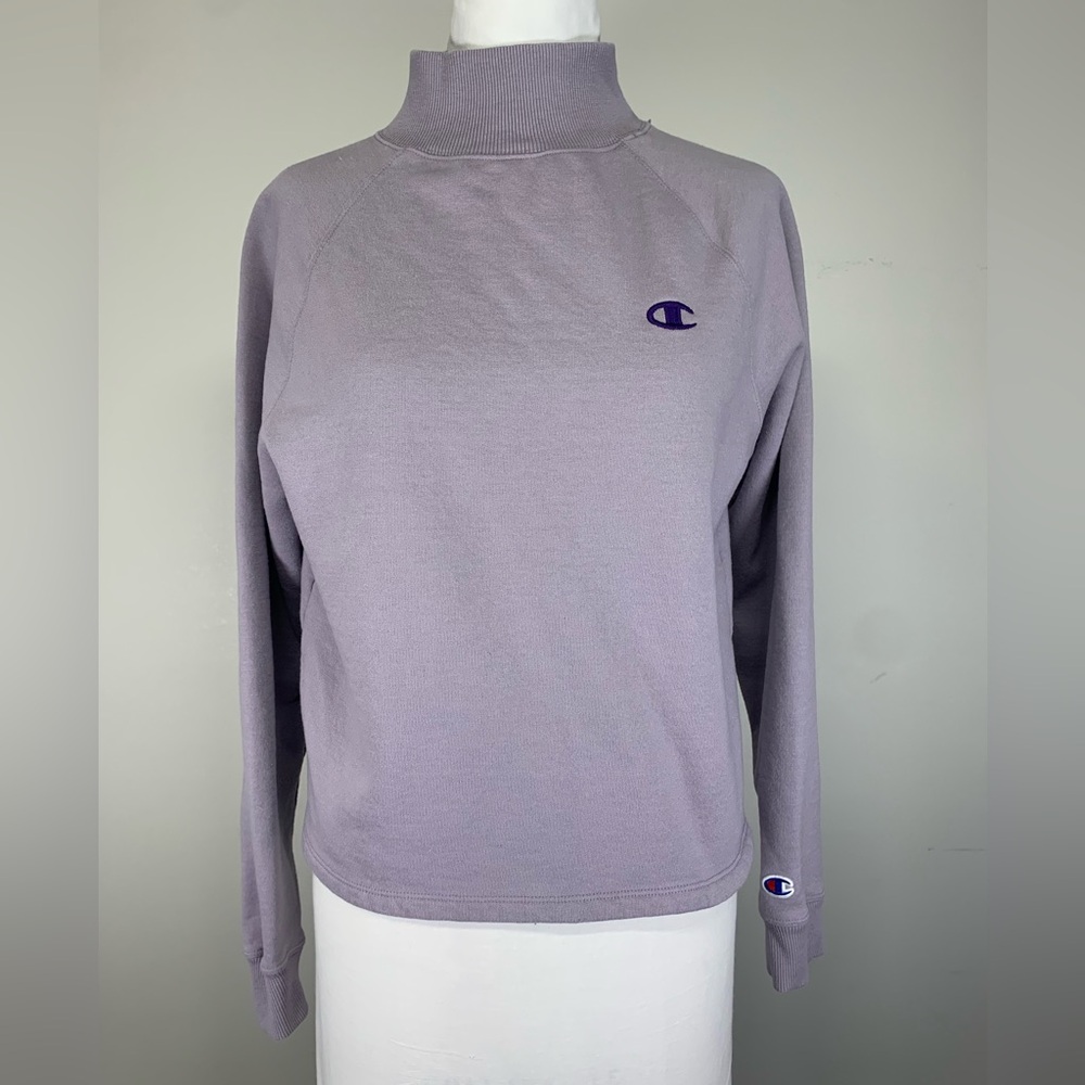 Champion Lavender Mock Neck Raglan‎ Sweatshirt - Size M